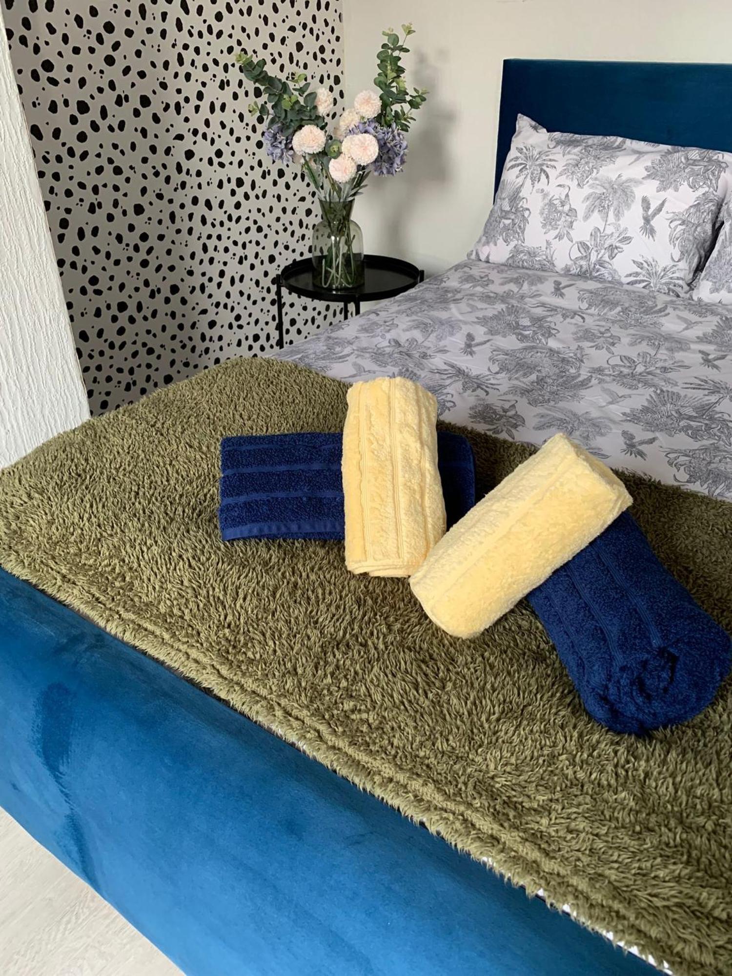 House Of Cosy Dots Villa Northampton Rum bild